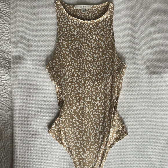 Bodysuit - Picture 1 of 3